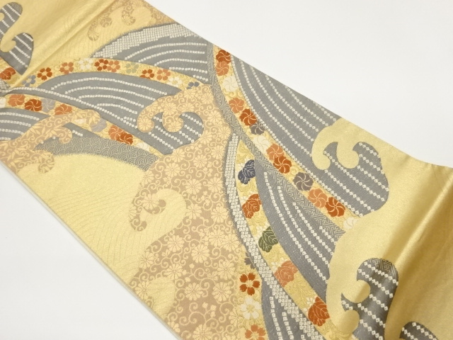 滝に花唐草・古典柄模様織出し袋帯